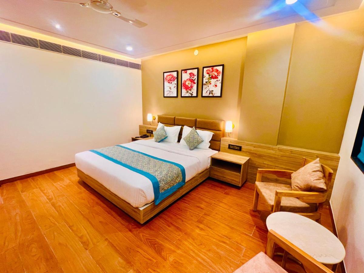 Royal Residency Udaipur Hotell Exteriör bild
